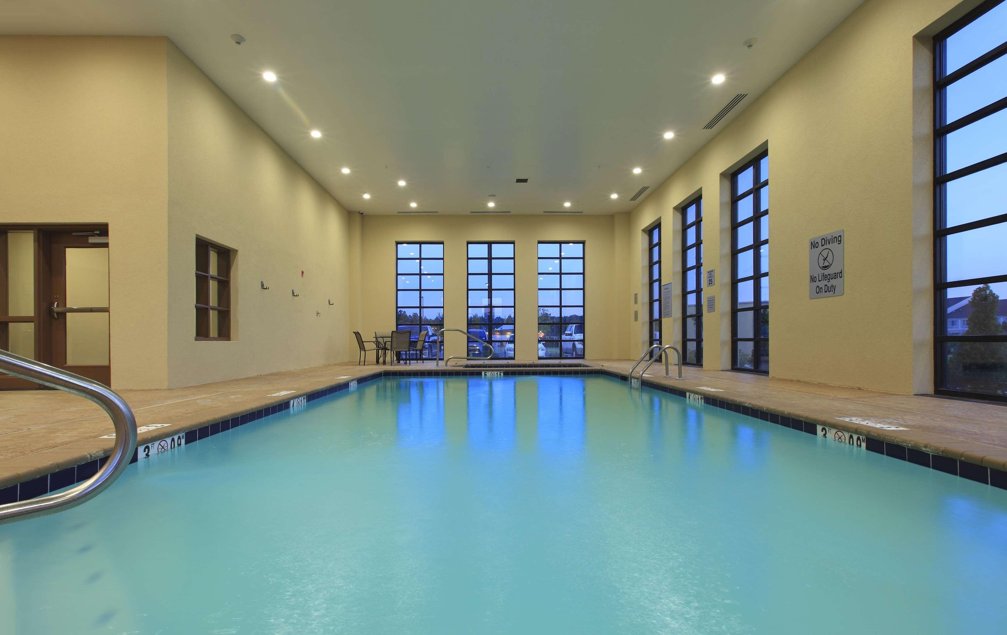 מלון La Quinta By Wyndham Memphis Wolfchase מראה חיצוני תמונה