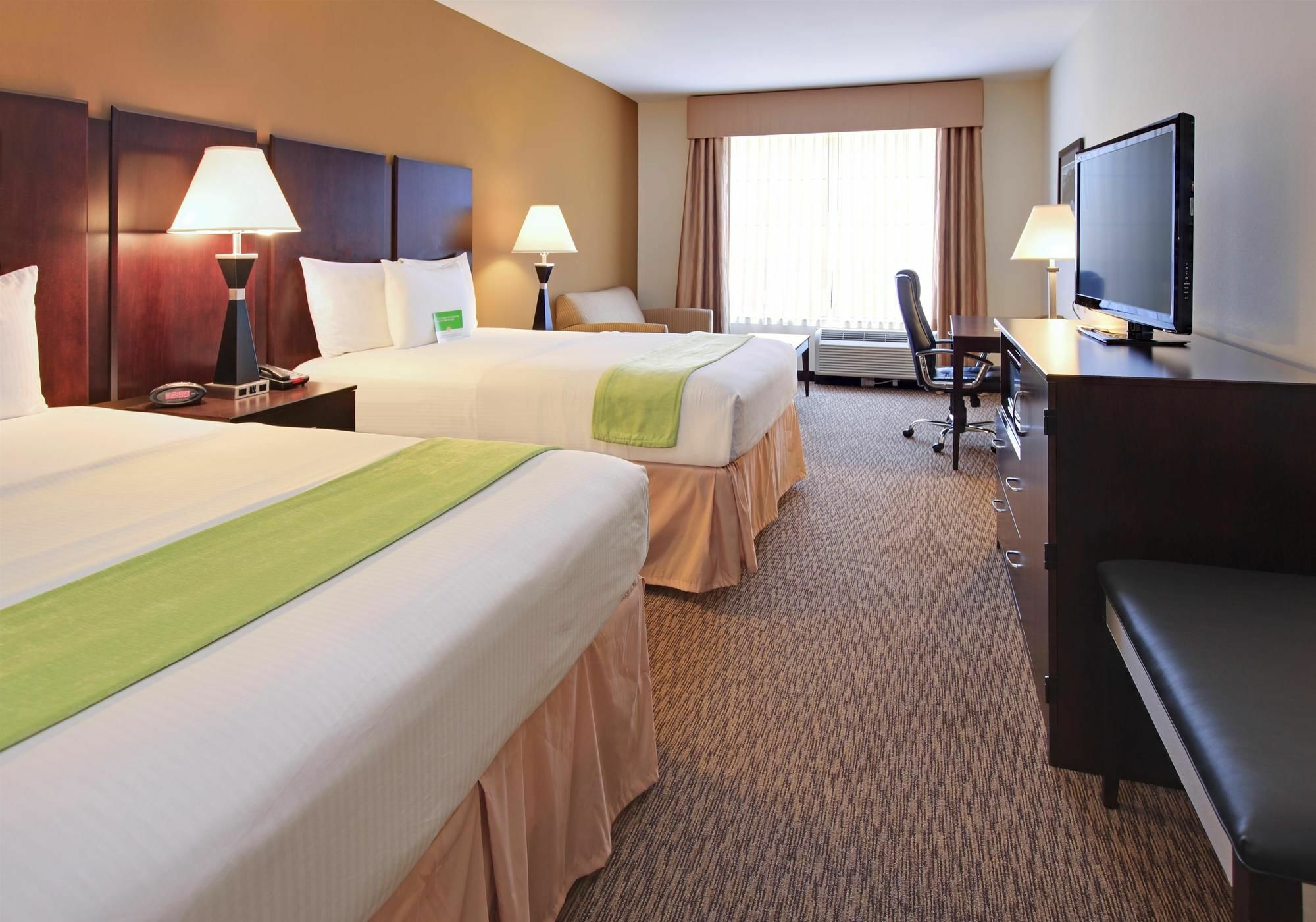 מלון La Quinta By Wyndham Memphis Wolfchase מראה חיצוני תמונה
